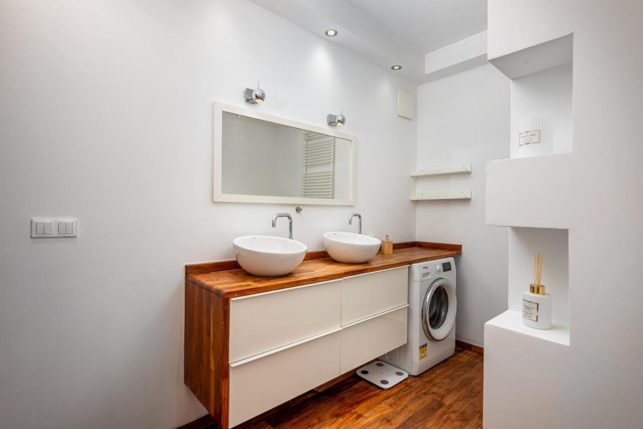 Metro Ursynow Modern Appartement *